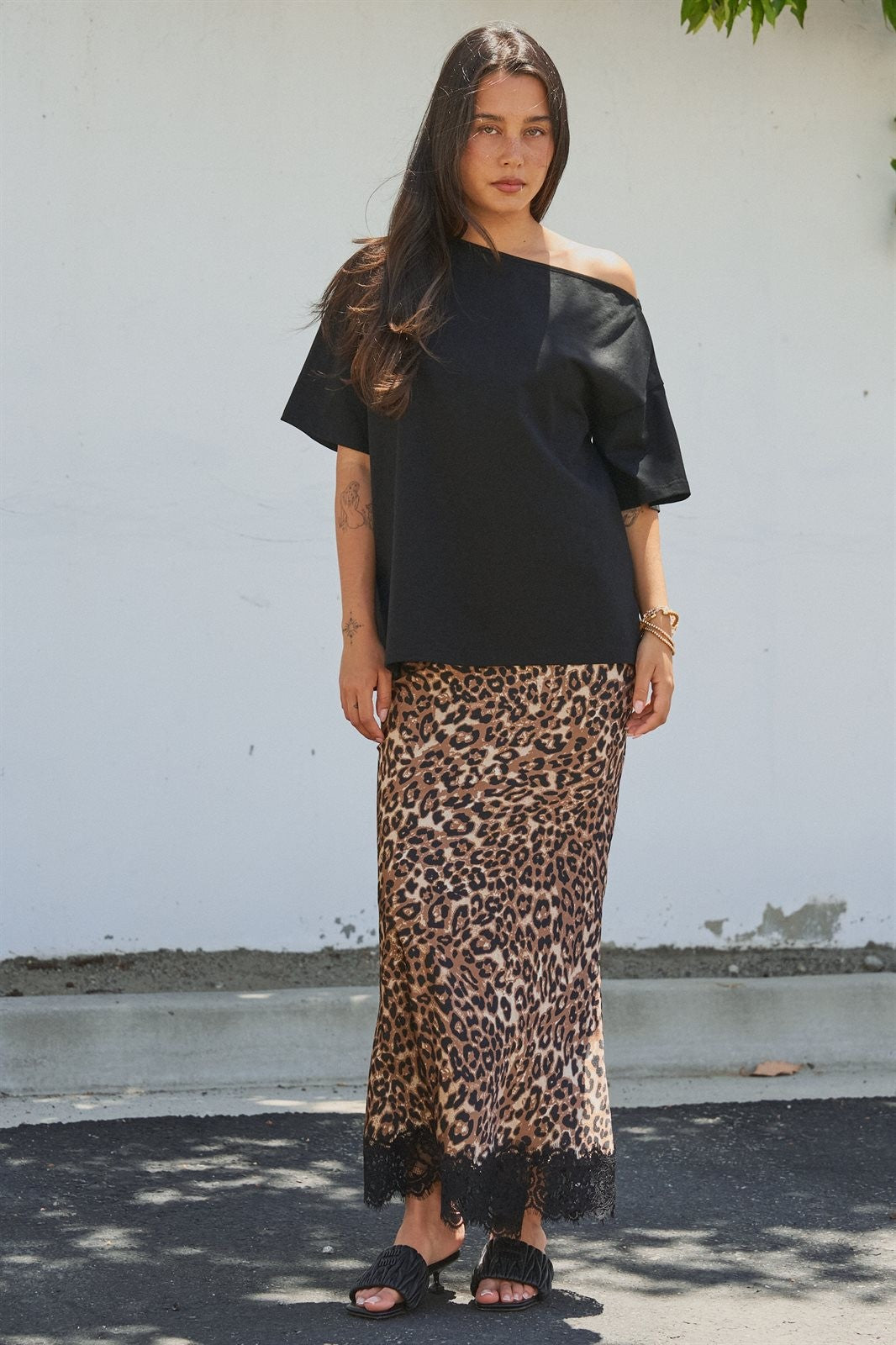 Asymmetrical Off-Shoulder Boxy Cotton Tee in Black - Women's Fashion | Urban Daizy