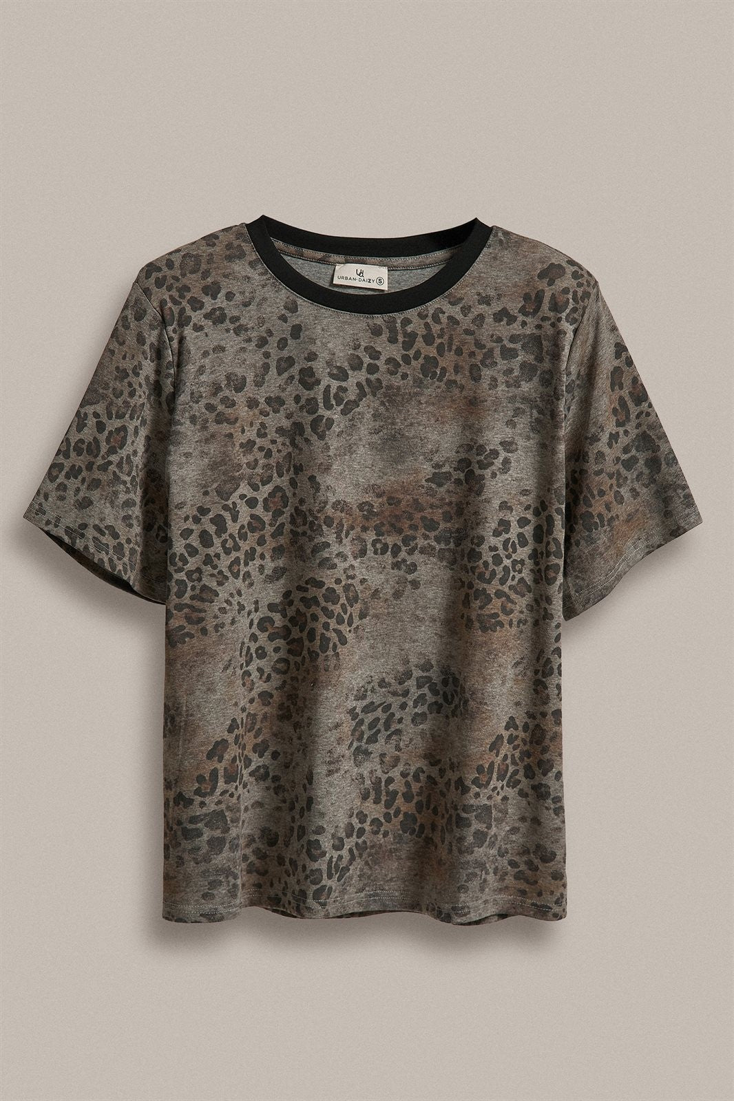 Leopard Animal Print Oversized Tee Y2K Western 90s for Women in Leopard - Women's Fashion | Urban Daizy