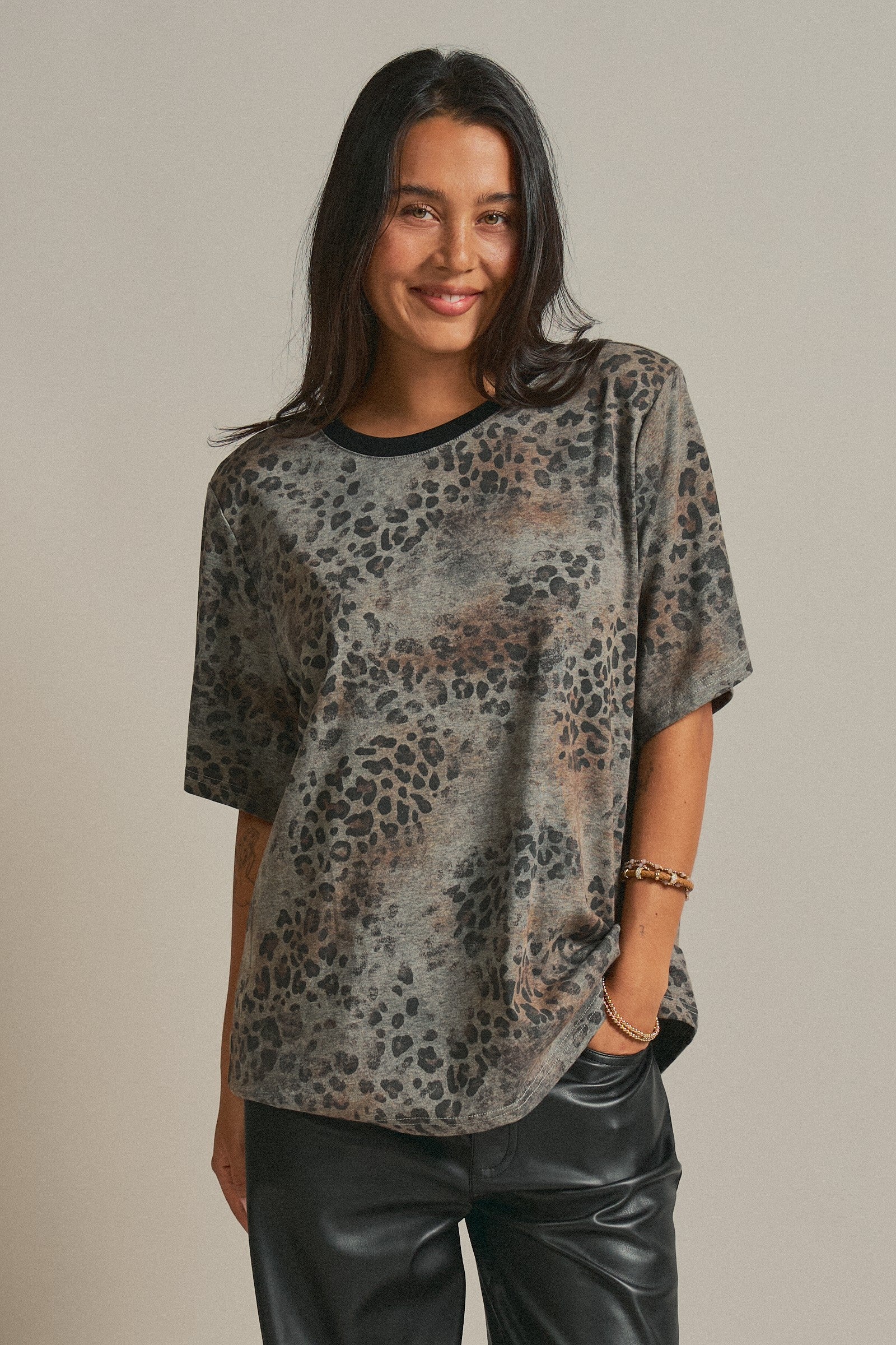 Leopard Animal Print Oversized Tee Y2K Western 90s for Women in Leopard - Women's Fashion | Urban Daizy