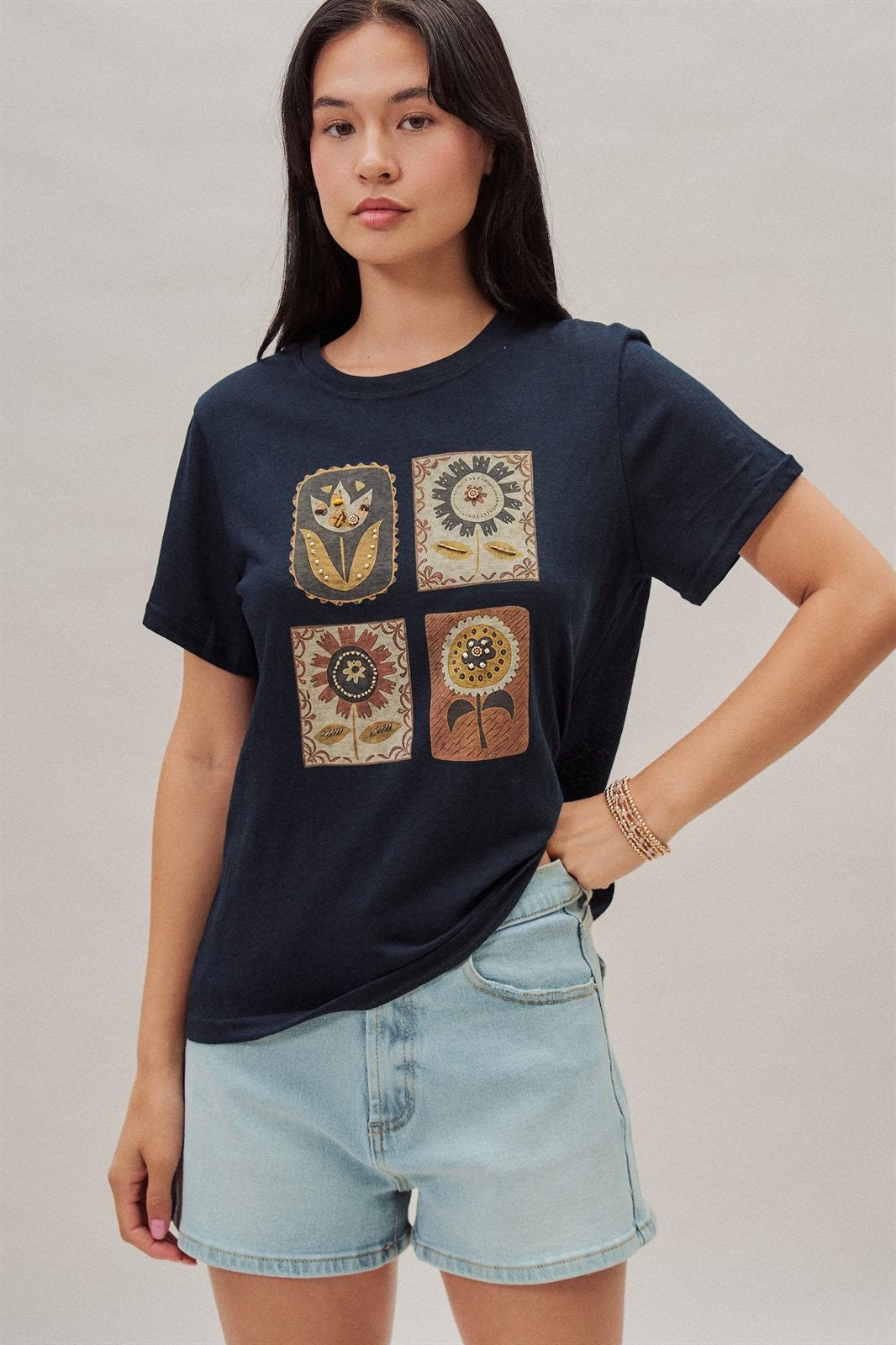 Folk Floral Beaded Graphic Slub Cotton Tee in Navy - Women's Fashion | Urban Daizy