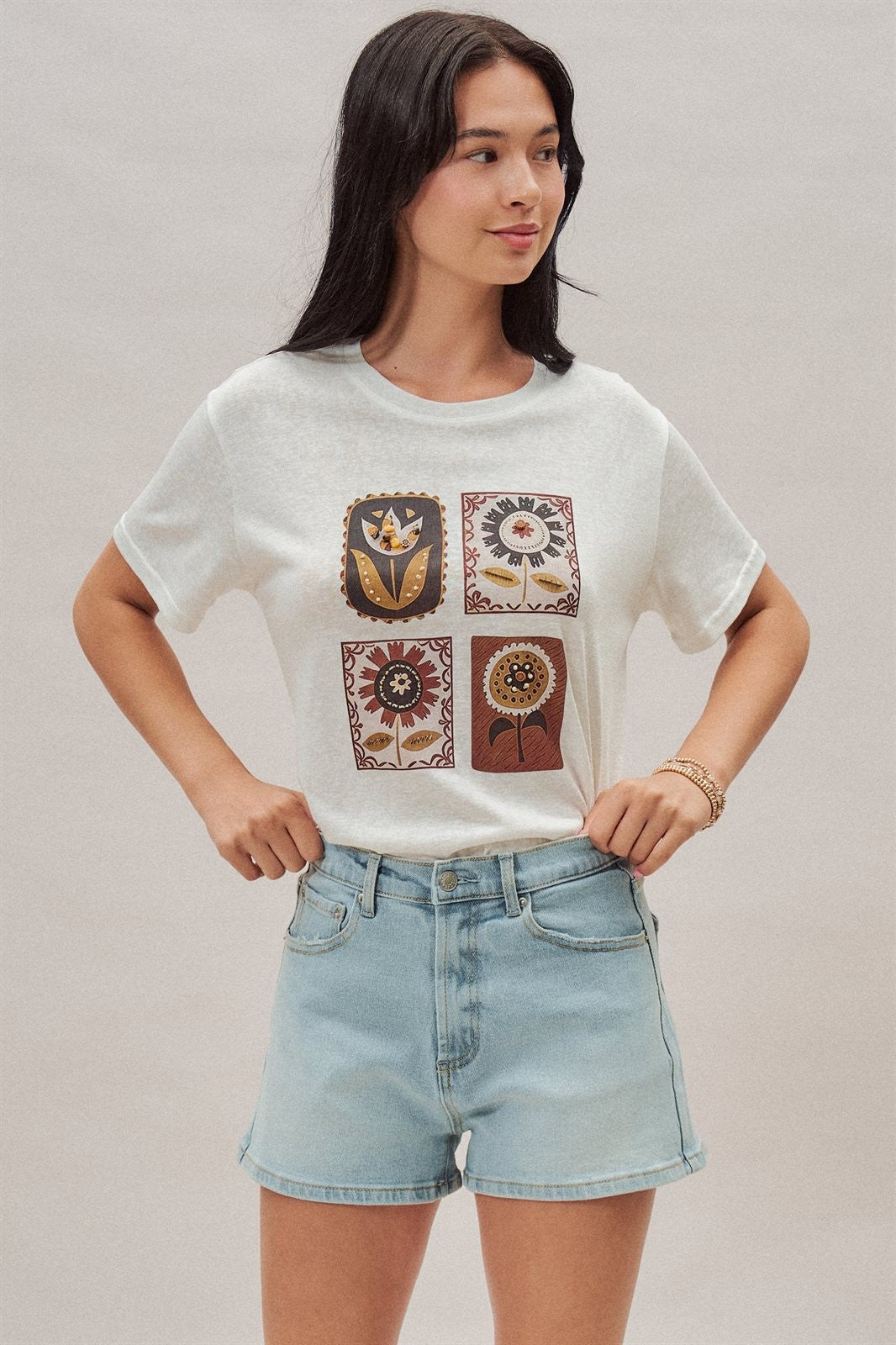 Folk Floral Beaded Graphic Slub Cotton Tee in White - Women's Fashion | Urban Daizy