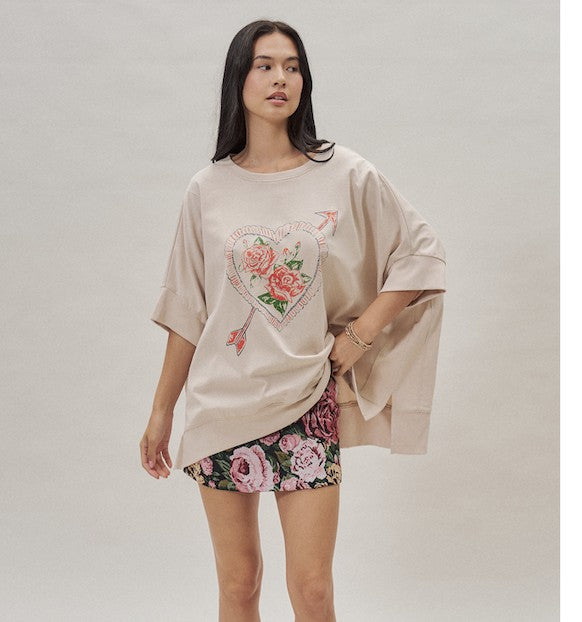 Vintage Varsity Oversized Graphic Tee in Chalk - Women's Fashion | Urban Daizy