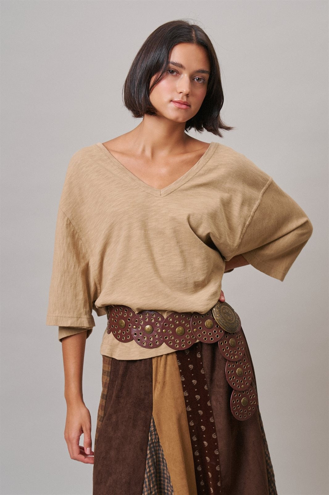 Sun Faded Slub V Neck Tee in Taupe	 - Women's T-Shirts & Polos | Urban Daizy