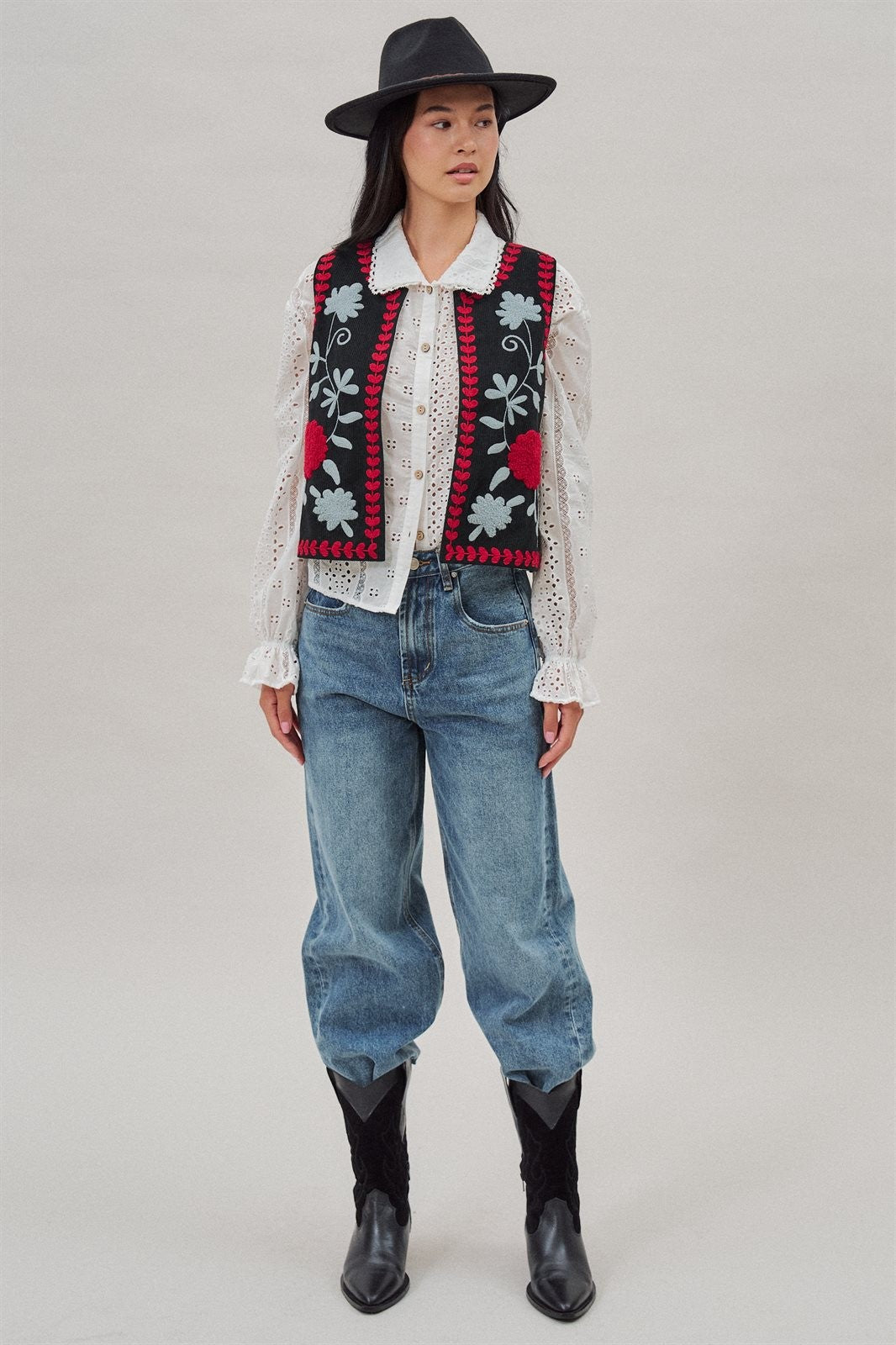 Floral Embroidered Corduroy Vest in Black - Women's Fashion | Urban Daizy