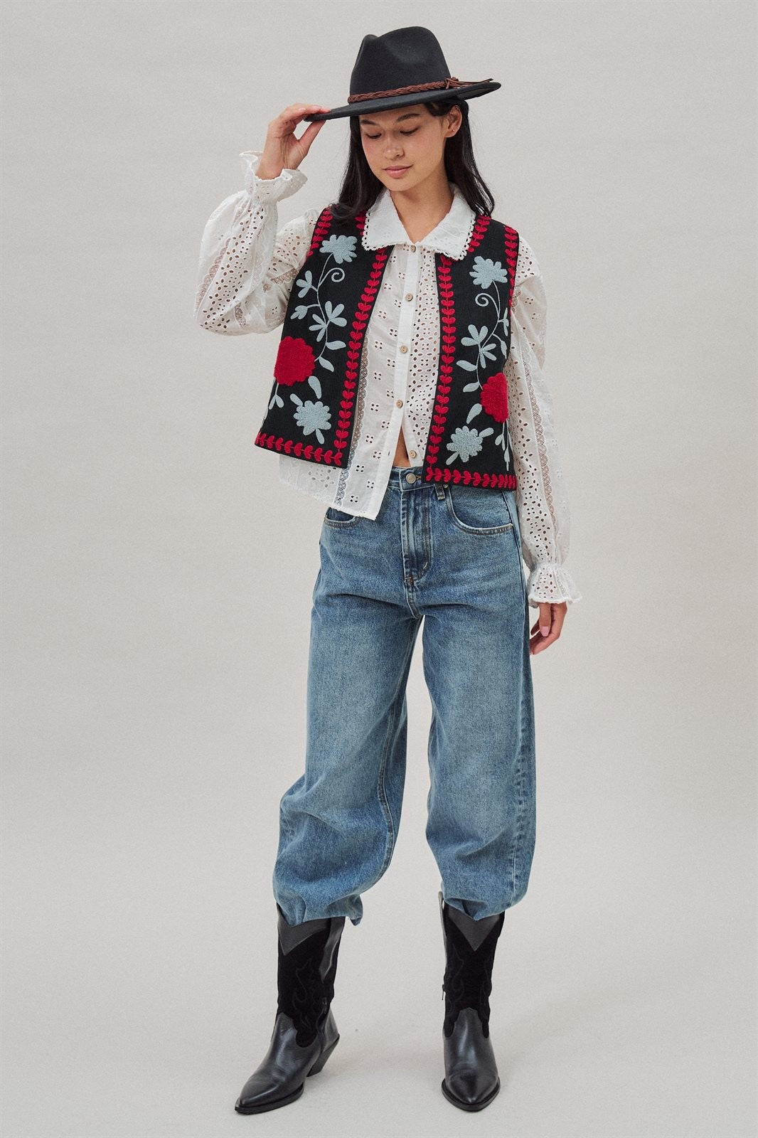 Floral Embroidered Corduroy Vest in Black - Women's Fashion | Urban Daizy